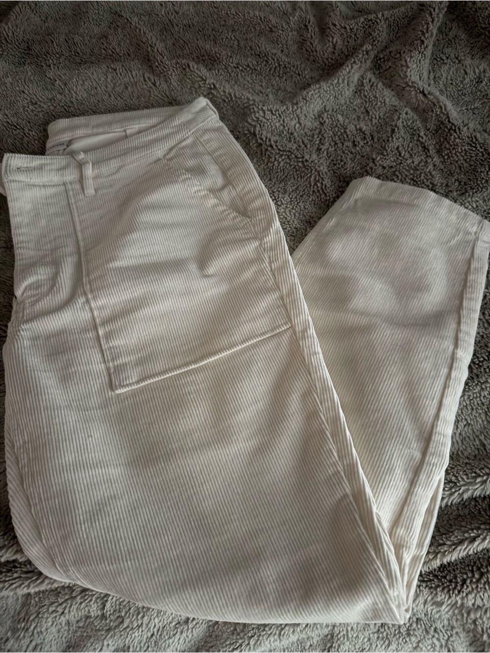 LASCANA Women’s Size 8 Ivory White Corduroy High Rise Utility/crop Pant